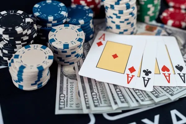 live casino and esports menu interface